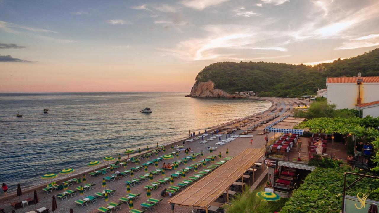 Hotel Savojo Petrovac Eksteriør billede