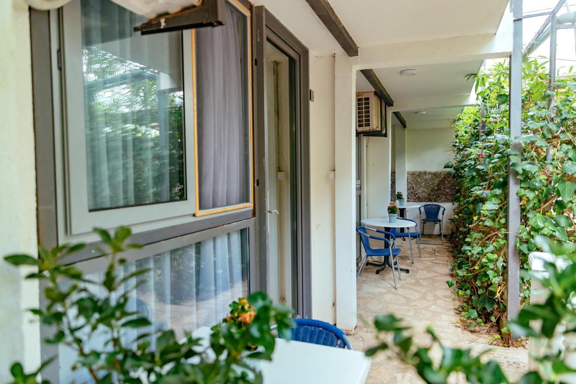 Hotel Savojo Petrovac Eksteriør billede