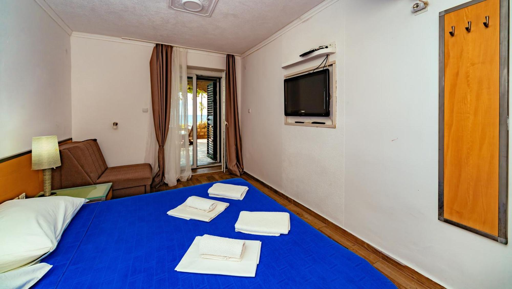 Hotel Savojo Petrovac Eksteriør billede