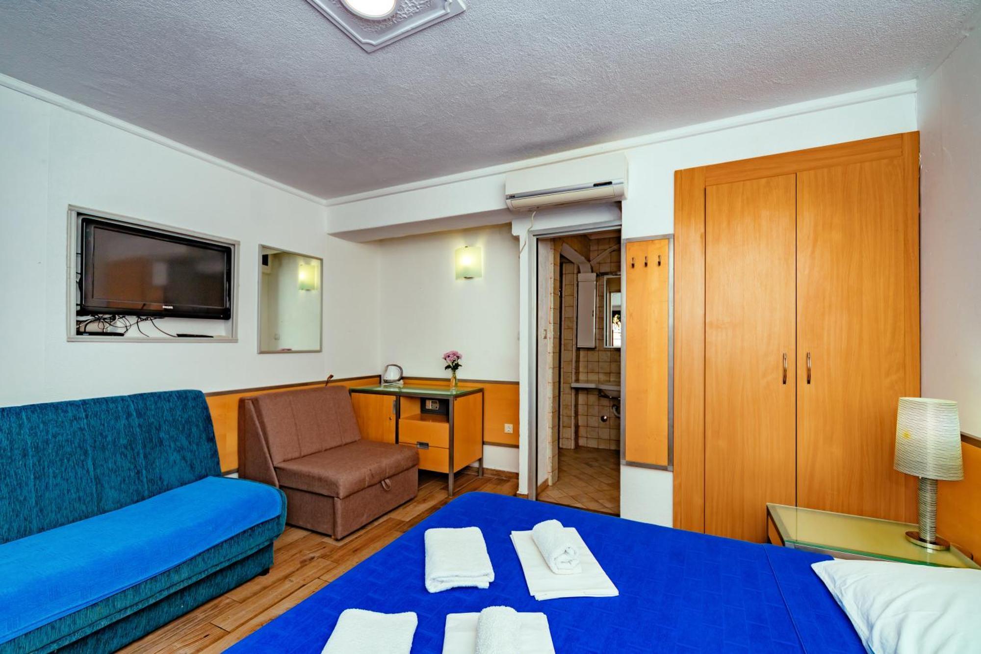 Hotel Savojo Petrovac Eksteriør billede