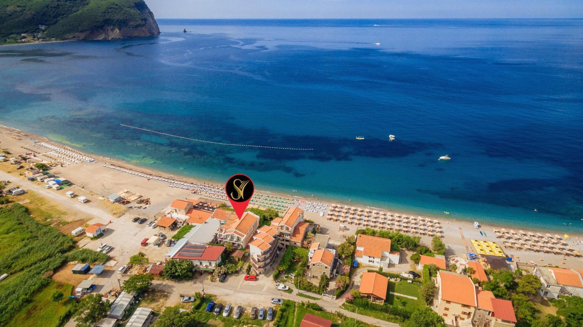 Hotel Savojo Petrovac Eksteriør billede