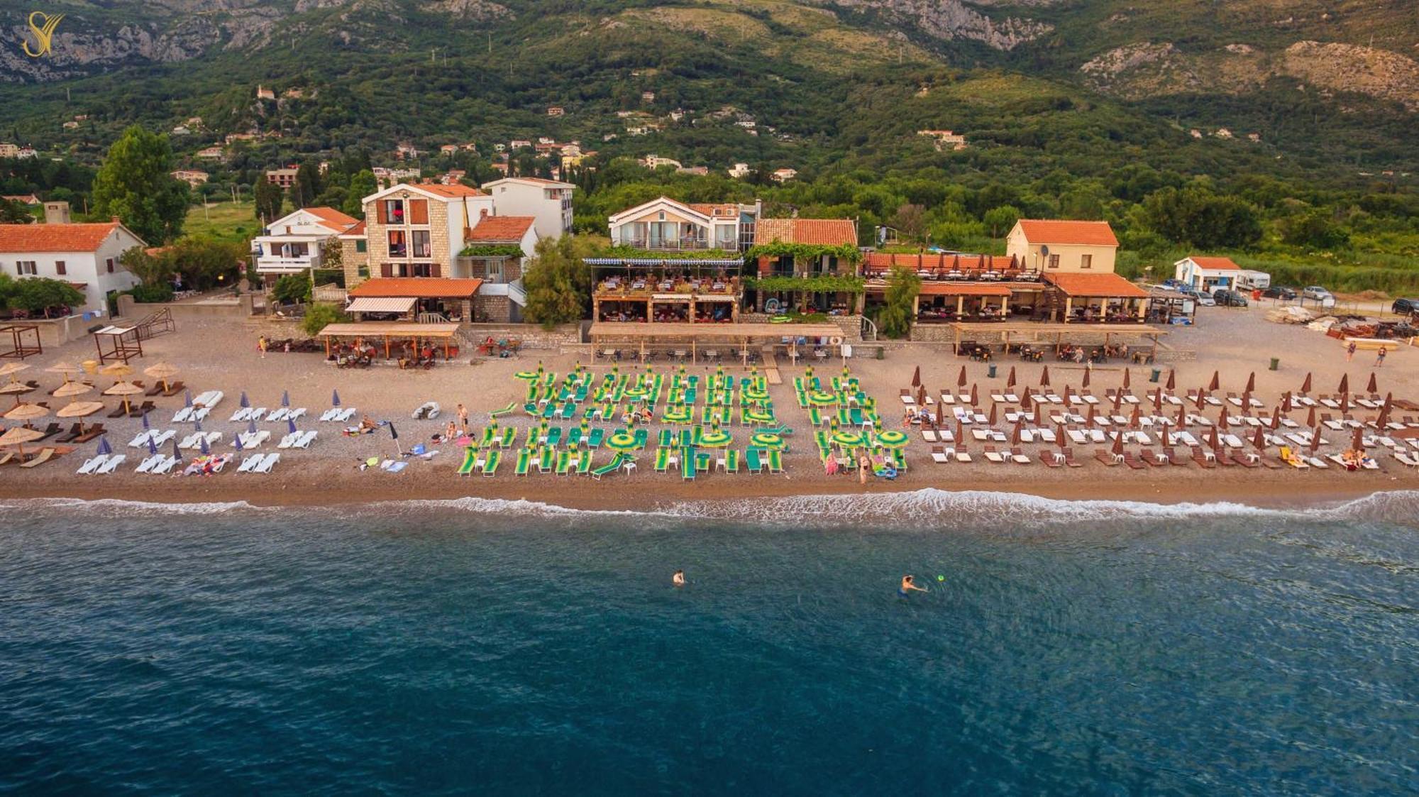 Hotel Savojo Petrovac Eksteriør billede