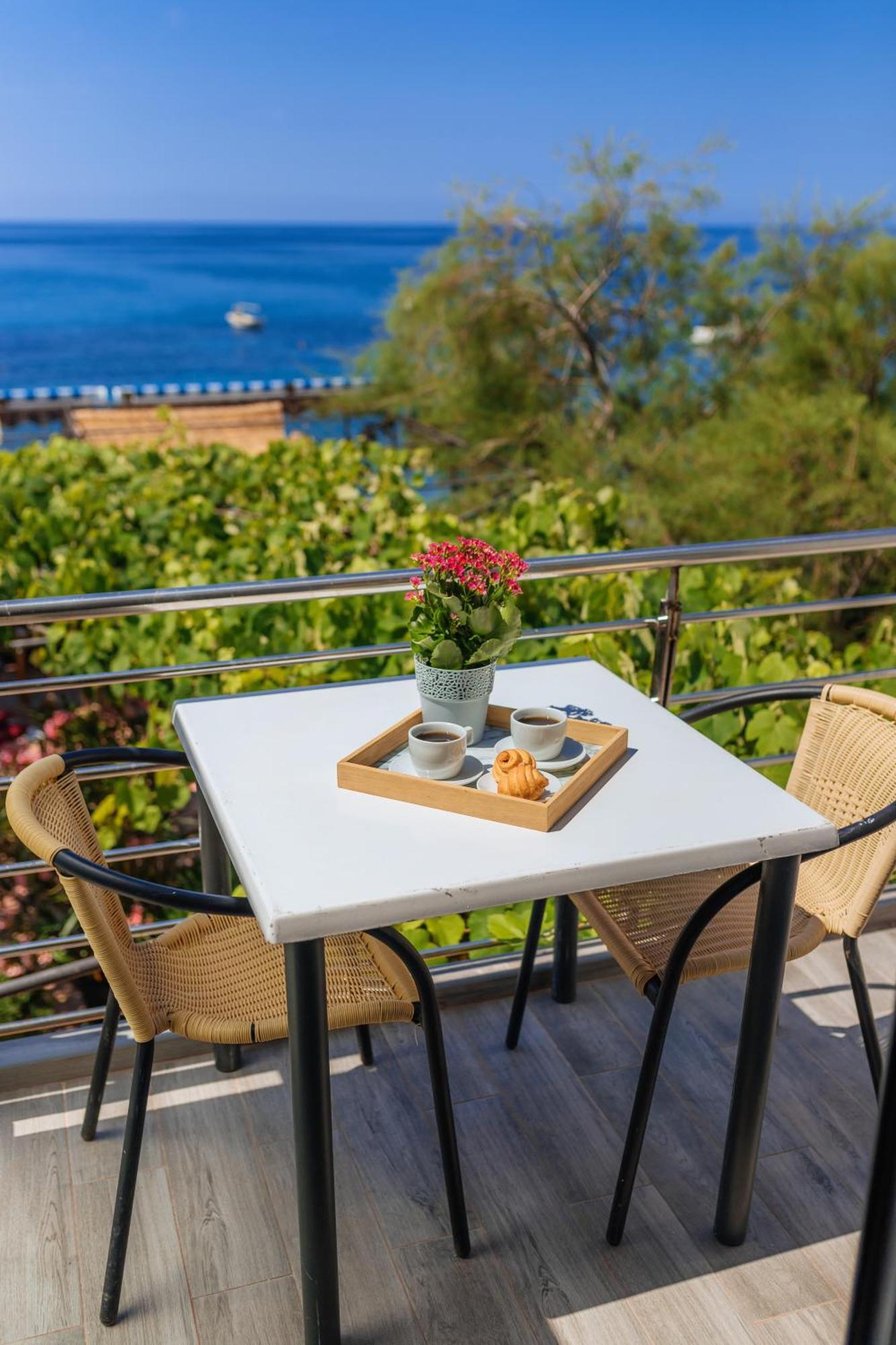 Hotel Savojo Petrovac Eksteriør billede